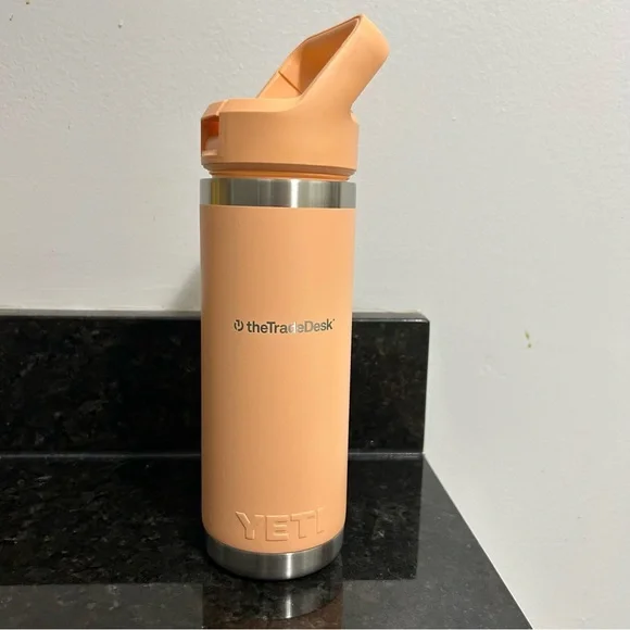 YETI 18 OZ WATER BOTTLE - Picture 6 of 8